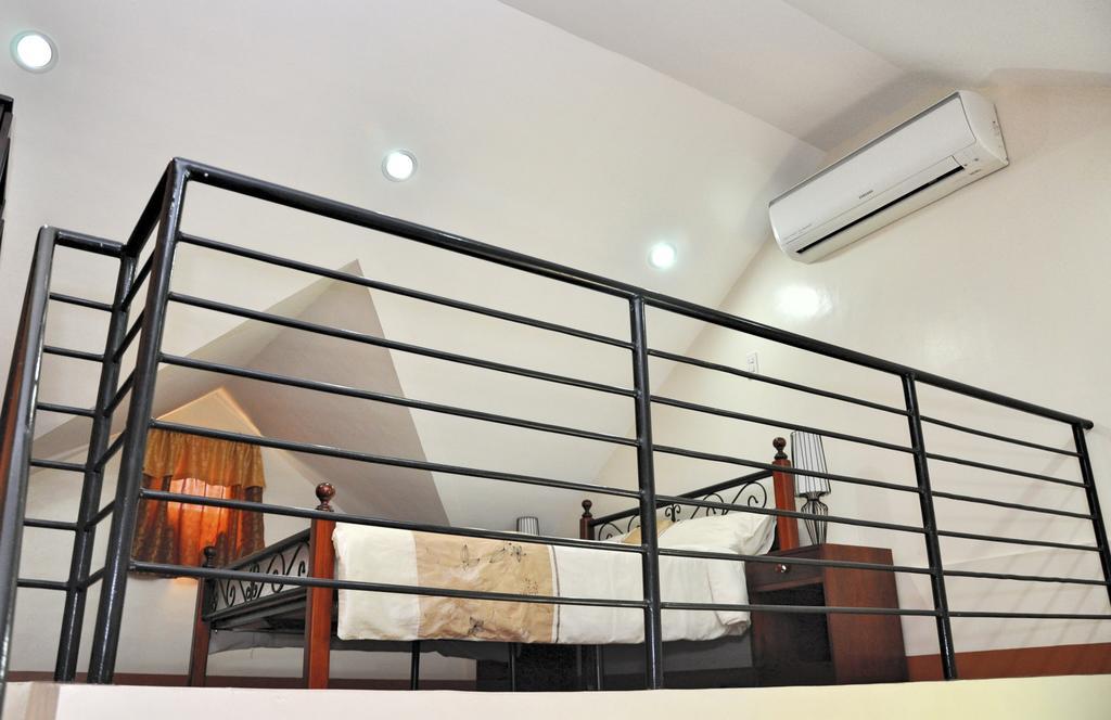 Pal-Watson Apartments Мактан Номер фото