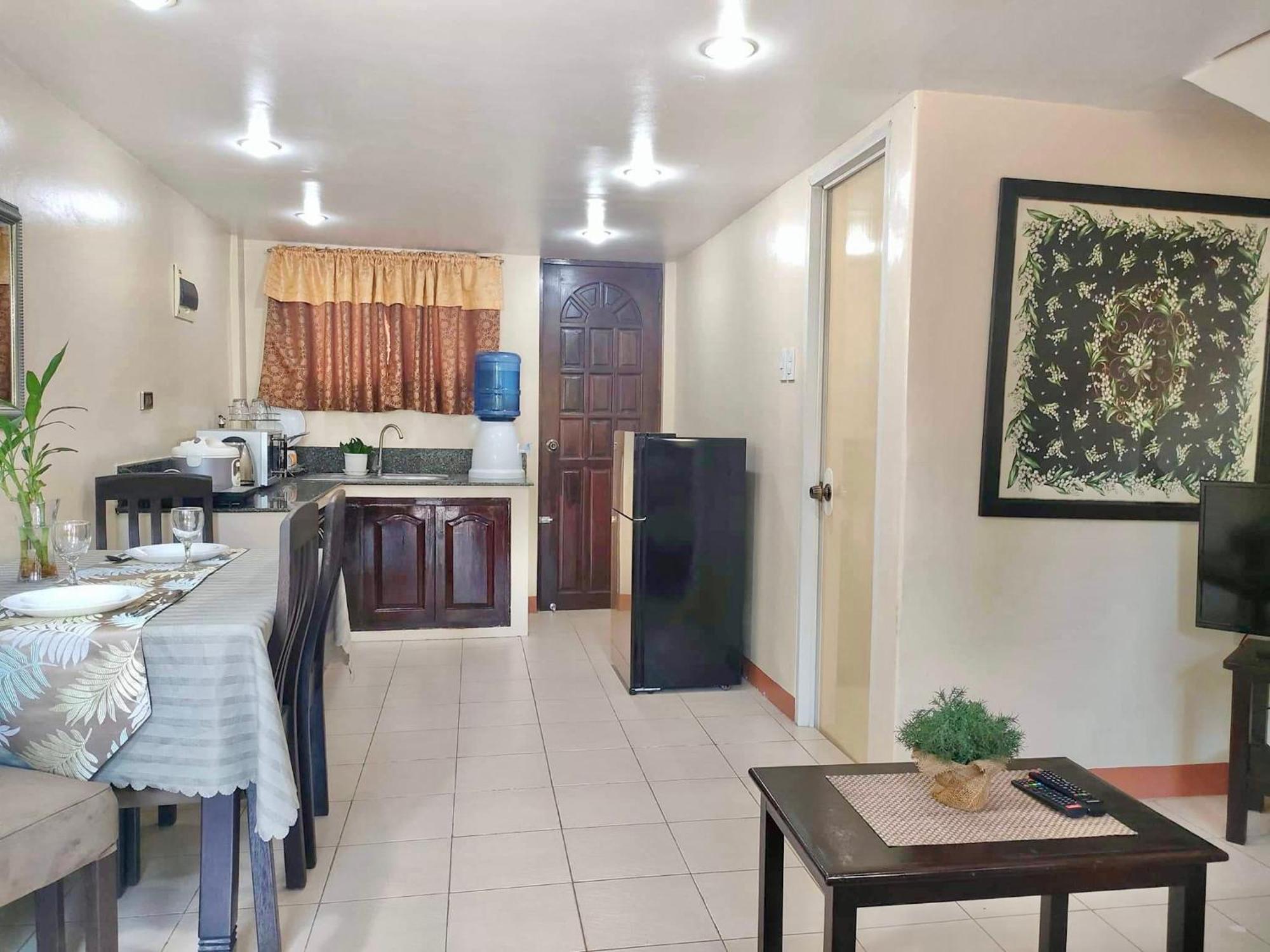 Pal-Watson Apartments Мактан Экстерьер фото
