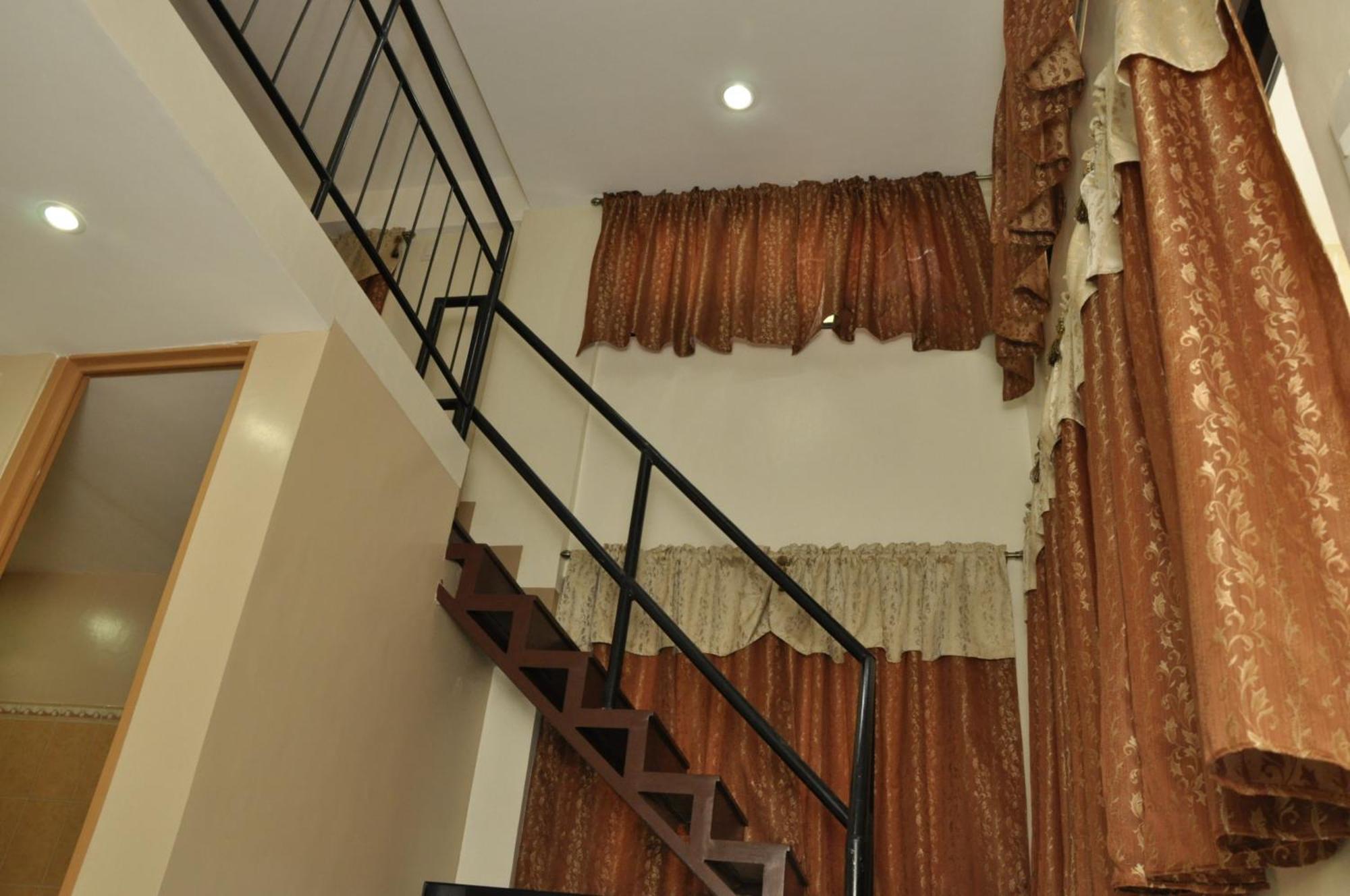 Pal-Watson Apartments Мактан Номер фото