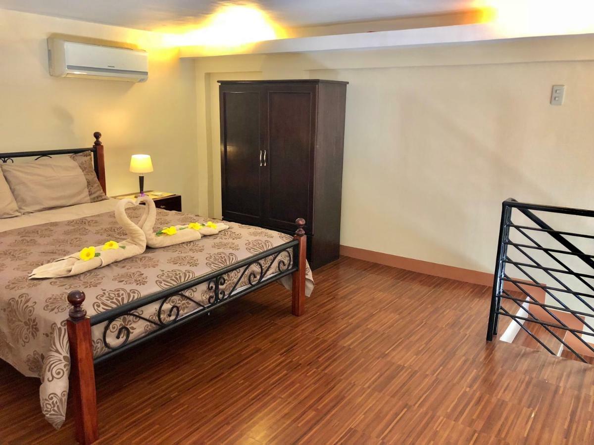 Pal-Watson Apartments Мактан Экстерьер фото